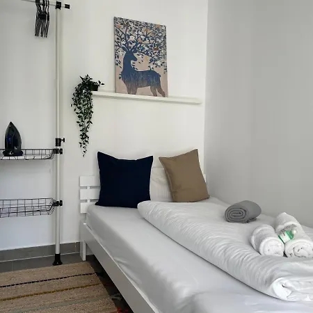 Nibelungen Apartament *